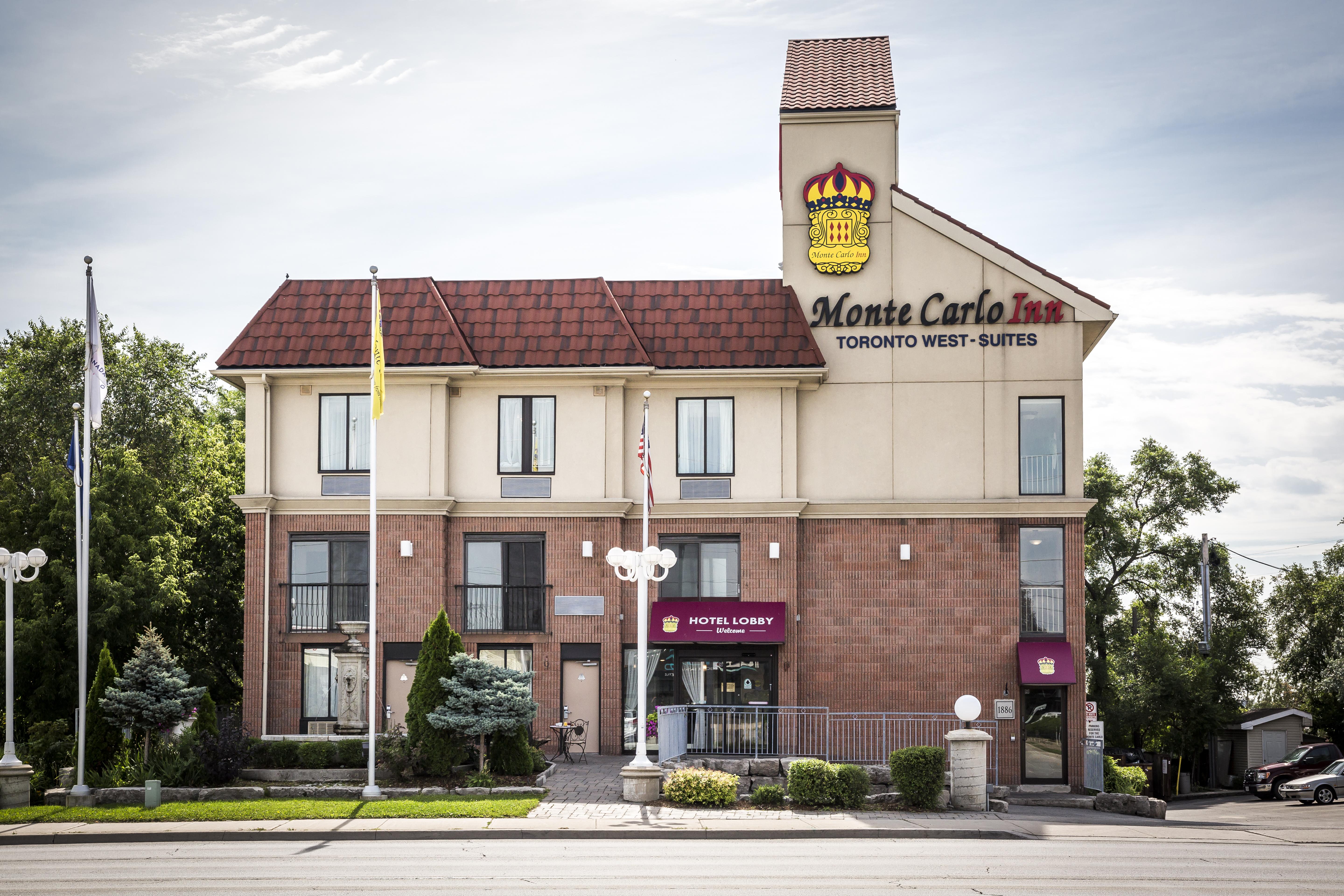 Monte Carlo Inn Toronto West Suites Місісаґа Екстер'єр фото